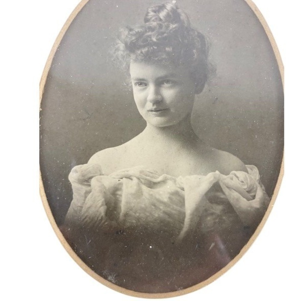 Antique Young Woman Portrait Photograph Victorian Oval Gold Frame Sepia 9.5x7.5